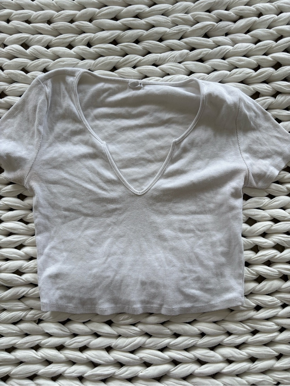 Garage White Ribbed V-Neck Crop Top